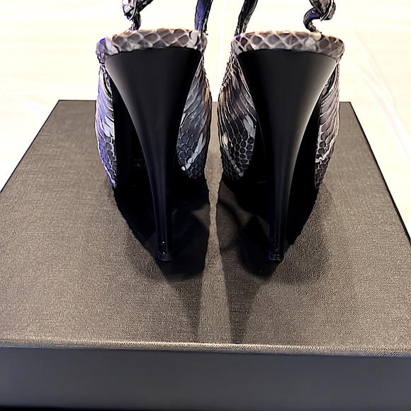 Barely Used Giuseppe Zanotti Snakeskin Sling Backs - Picture 5 of 5